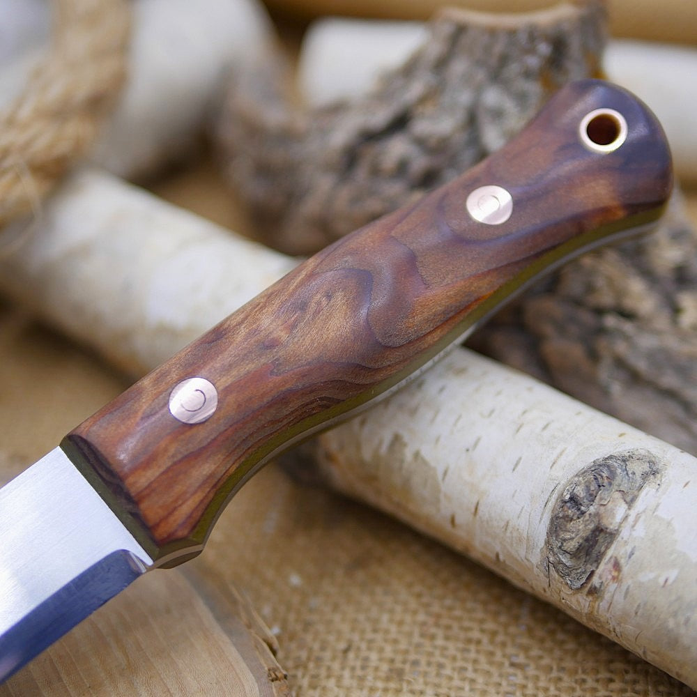 Explorer: AEB-L, Redwood Burl & Green Canvas