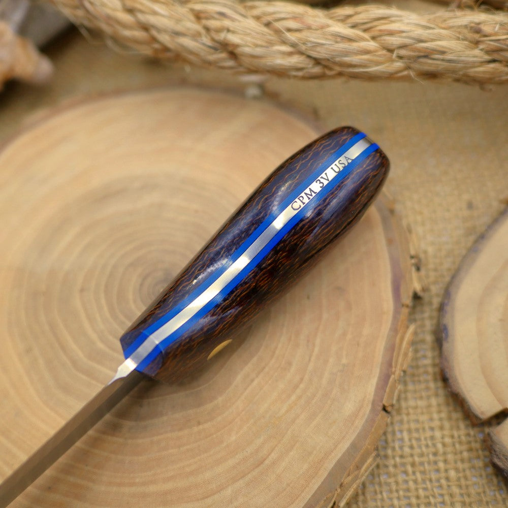 Walker: 3V, Dark Brown Burlap Micarta, Blue G10 Liners