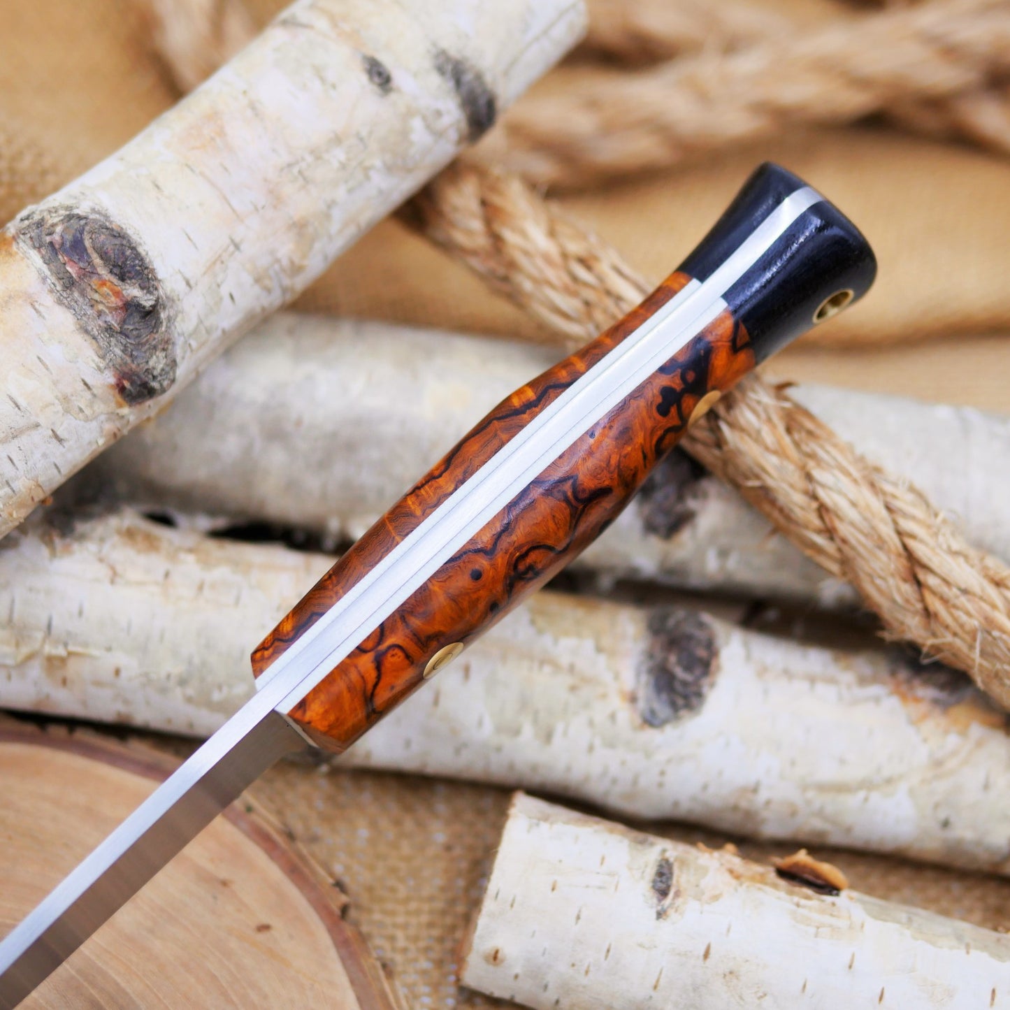 Mountaineer 3V: Ironwood Burl, Black Canvas Micarta Pommel