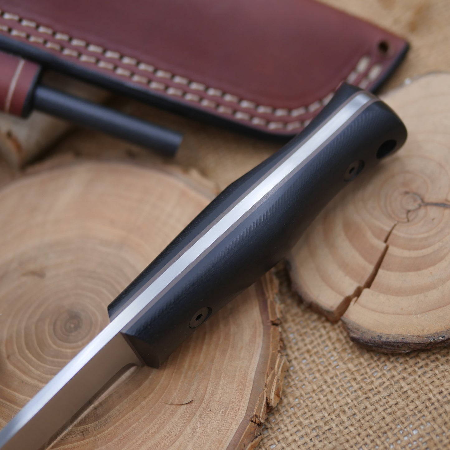 Classic: Black Richlite & Earth Brown G10