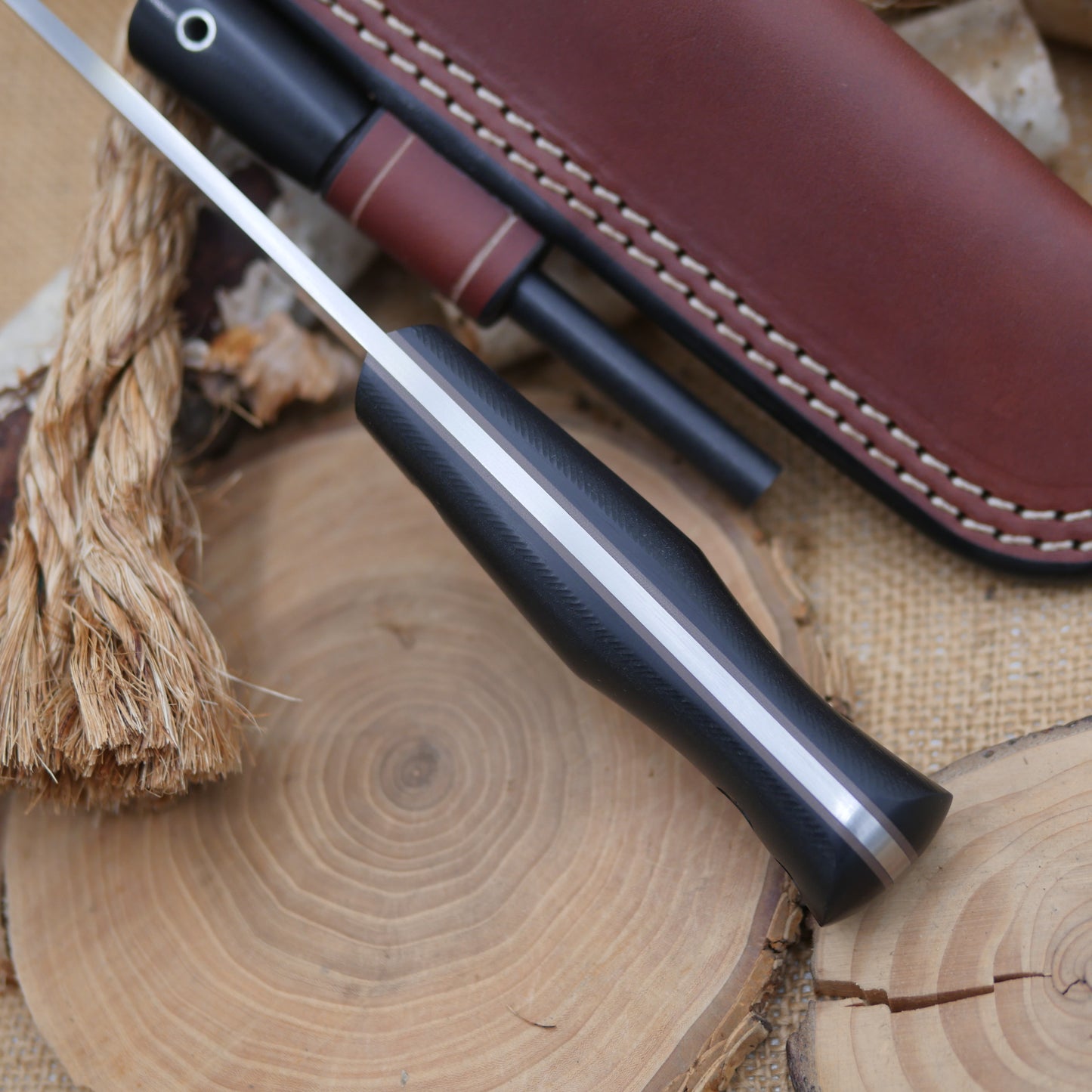 Classic: Black Richlite & Earth Brown G10