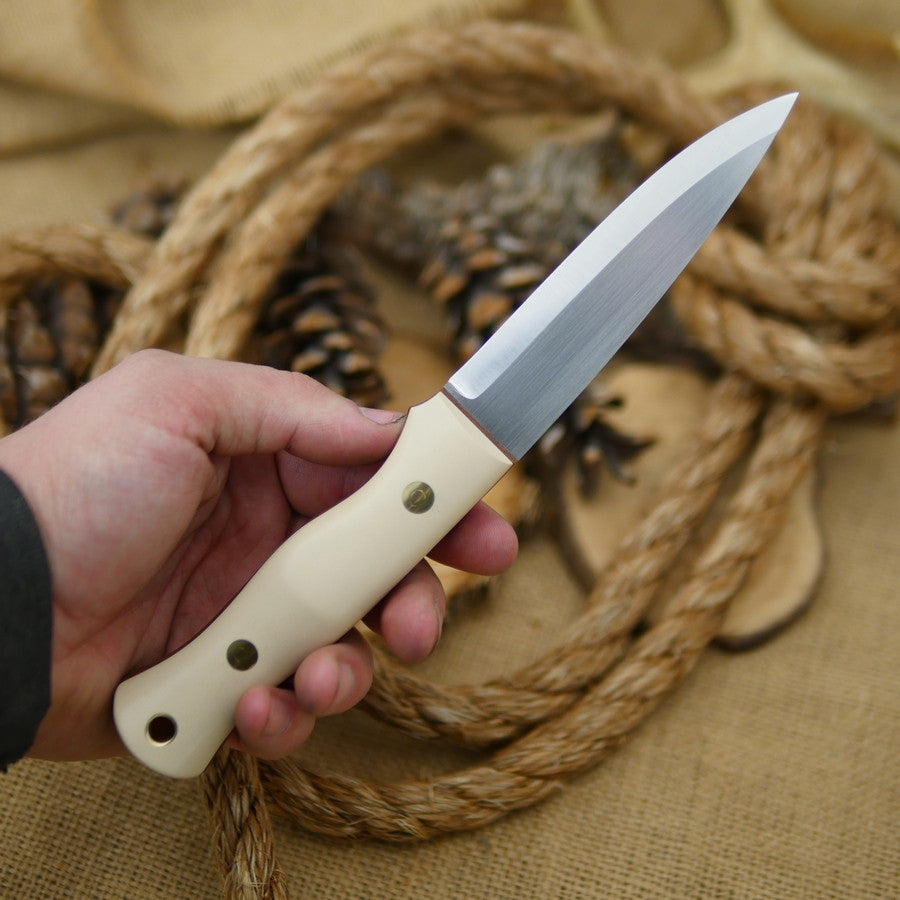 Mountaineer: 5/32 O1, Ivory Paper & Brown Canvas