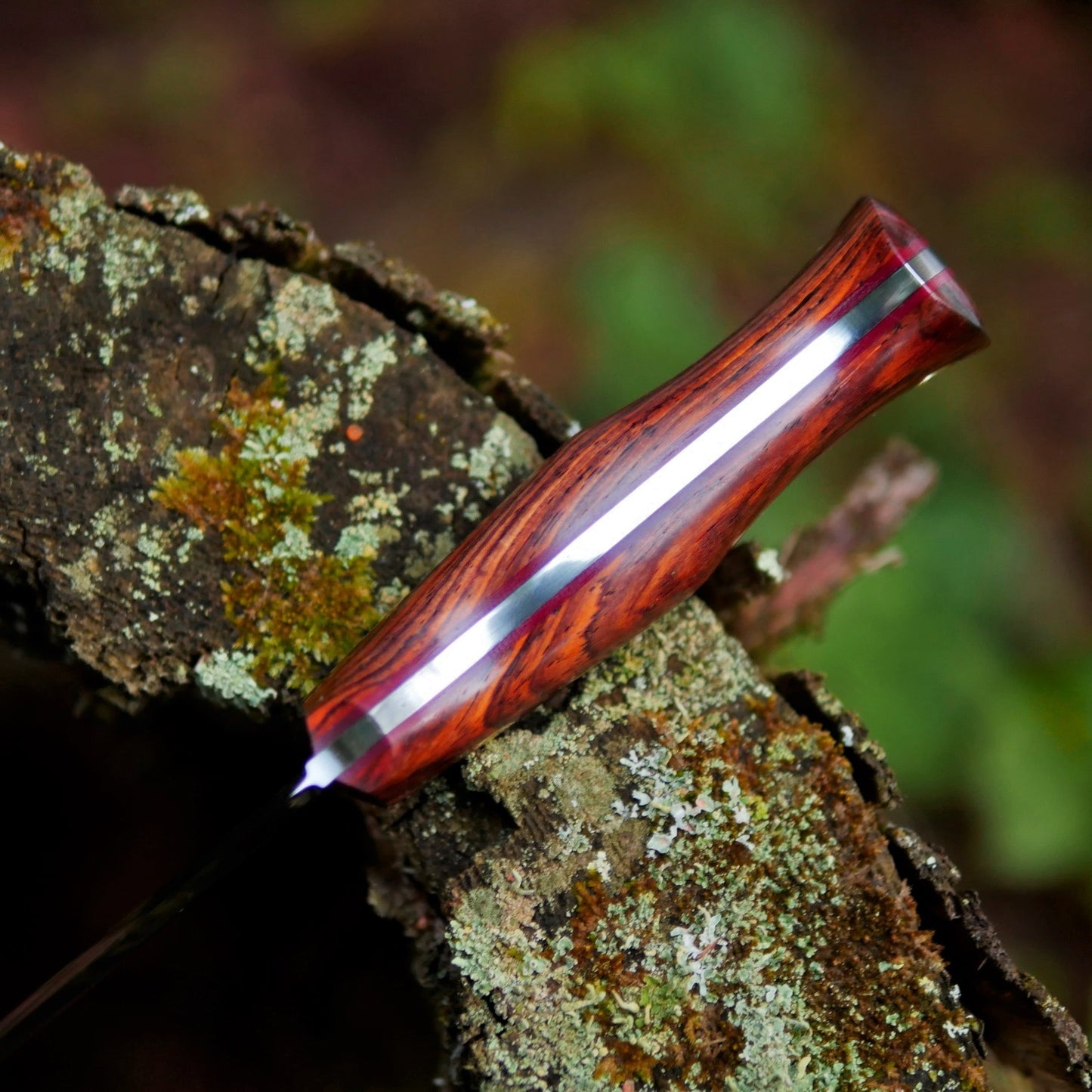 Classic: O1, Cocobolo with Red G10 liners
