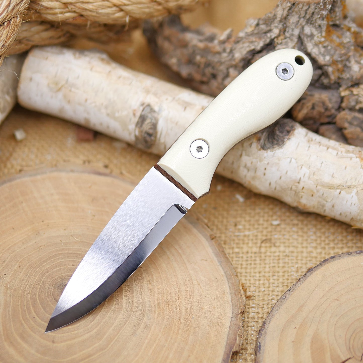 Walker: Ivory G10 & Brown Canvas [R]