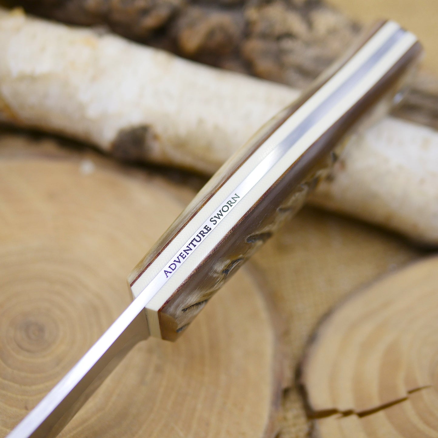 Guide: Ram's Horn, Ivory G10 & Brown Linen