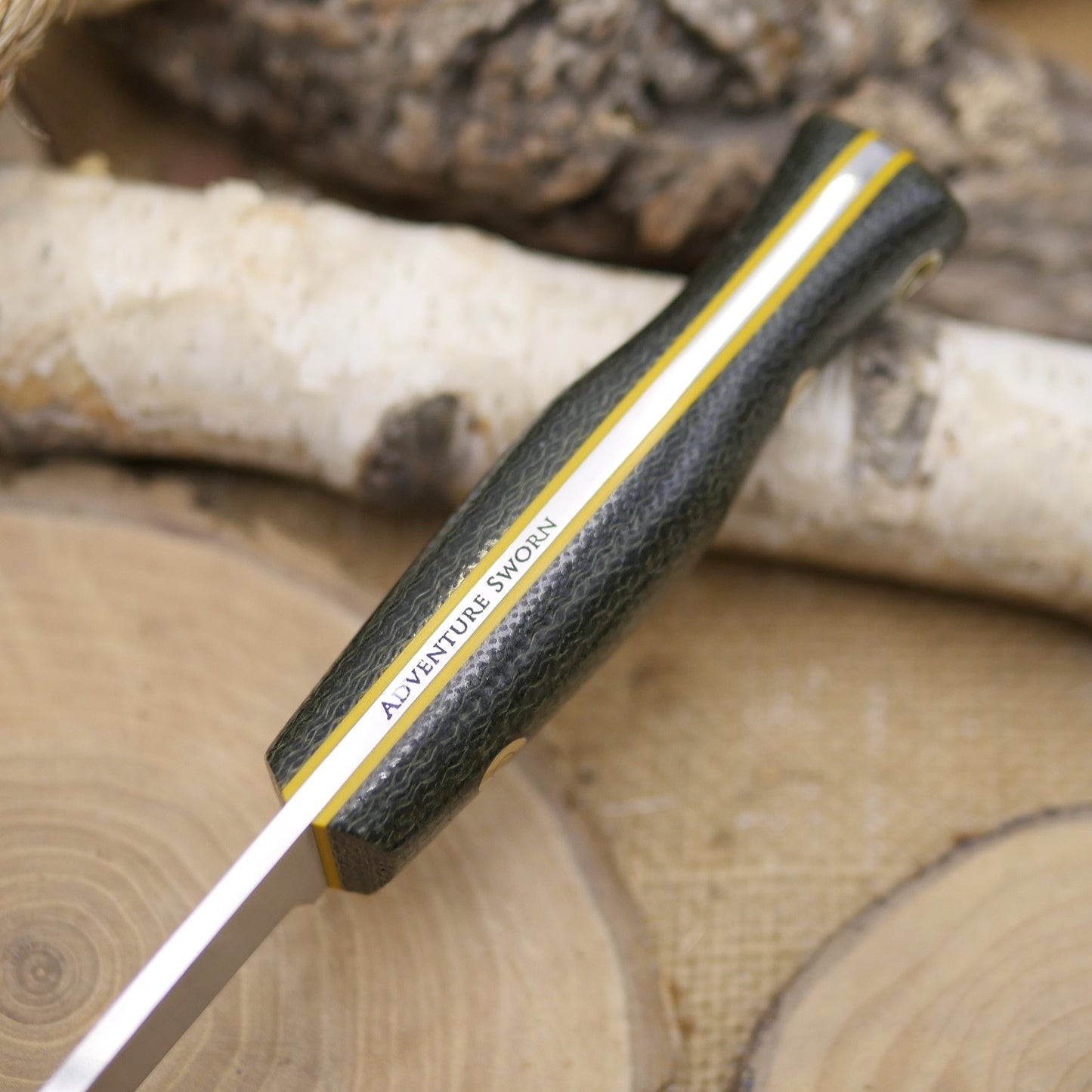 Classic: Evergreen Burlap and Yellow Liners