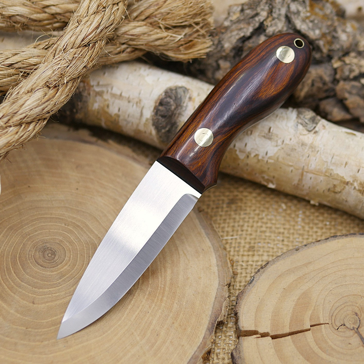 Walker: 3V, Ironwood & Black G10