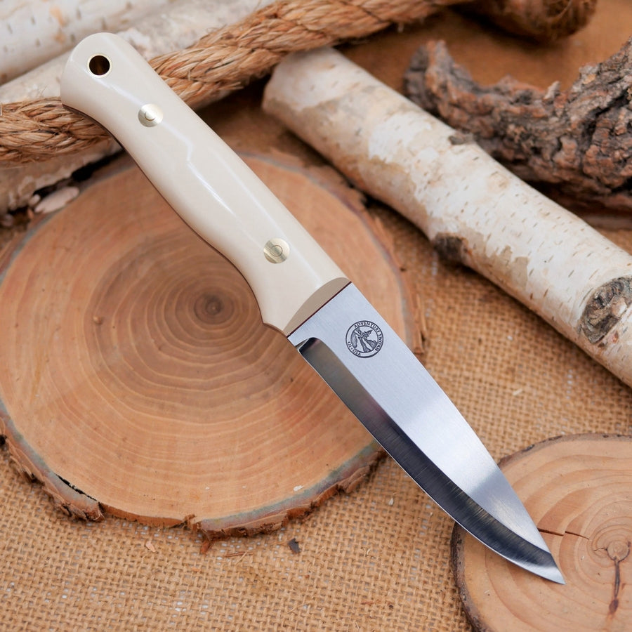 Classic: Ivory Paper Micarta, Cinnamon Liners