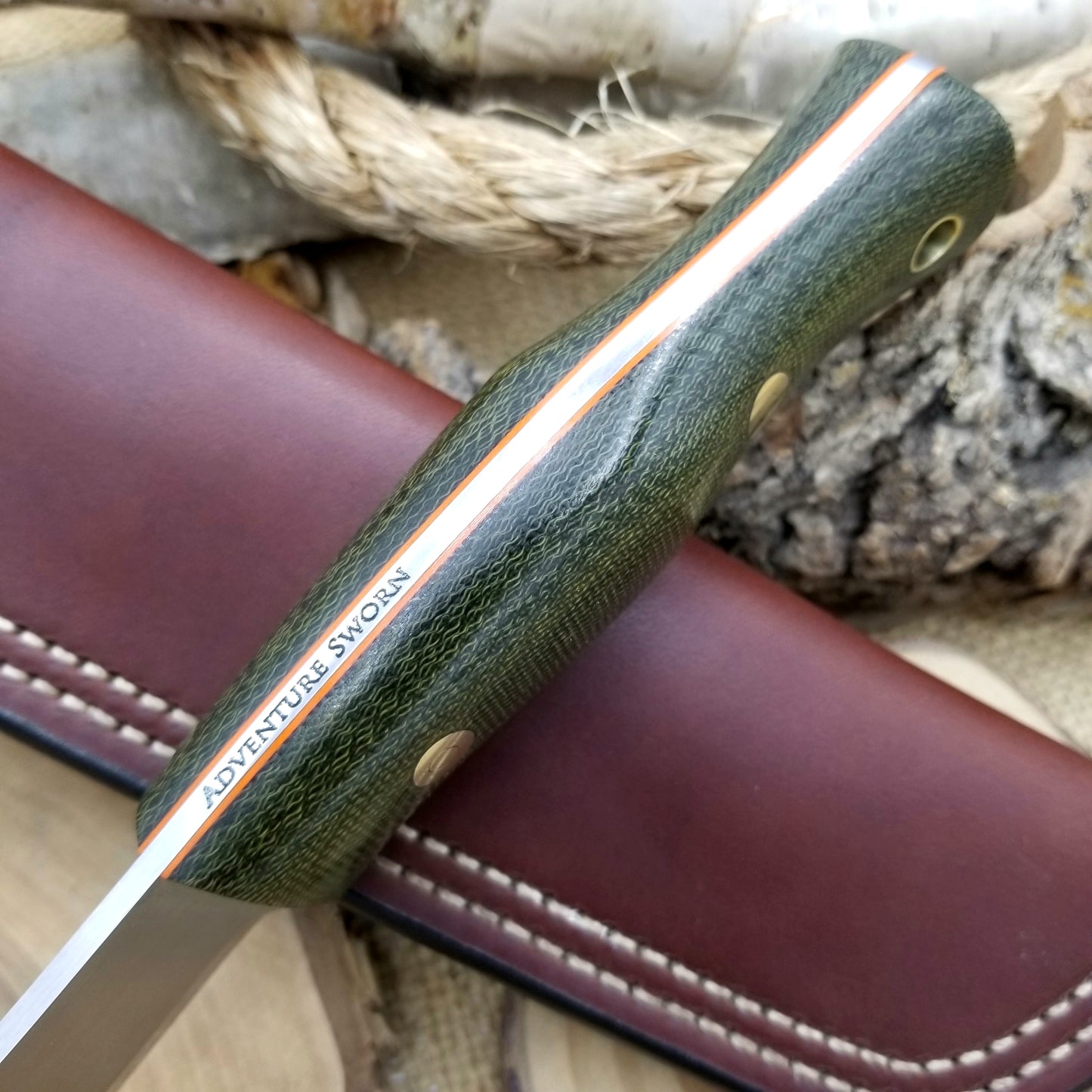Guide: green canvas micarta & orange g10