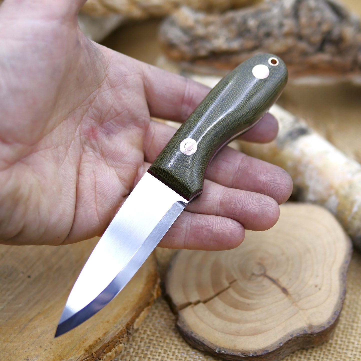 [In-Stock] Walker: AEB-L, green canvas micarta
