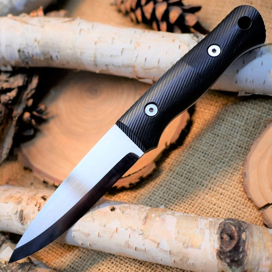 Classic: Black Richlite (r-series)