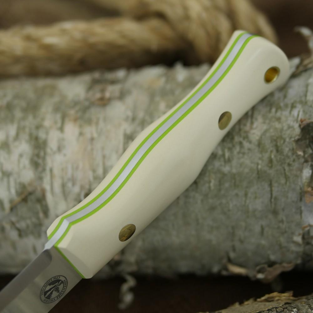 Mountaineer: Ivory Paper & Toxic Green G10