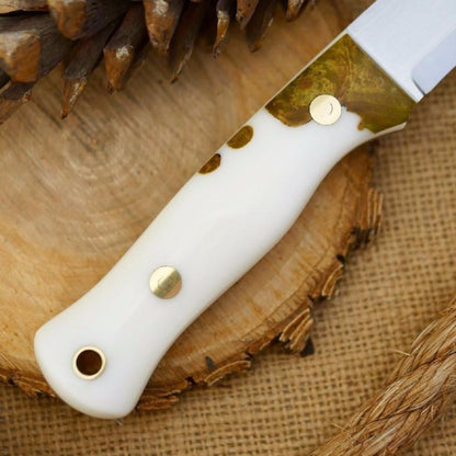 Mountaineer: White Shockwood & White Linen