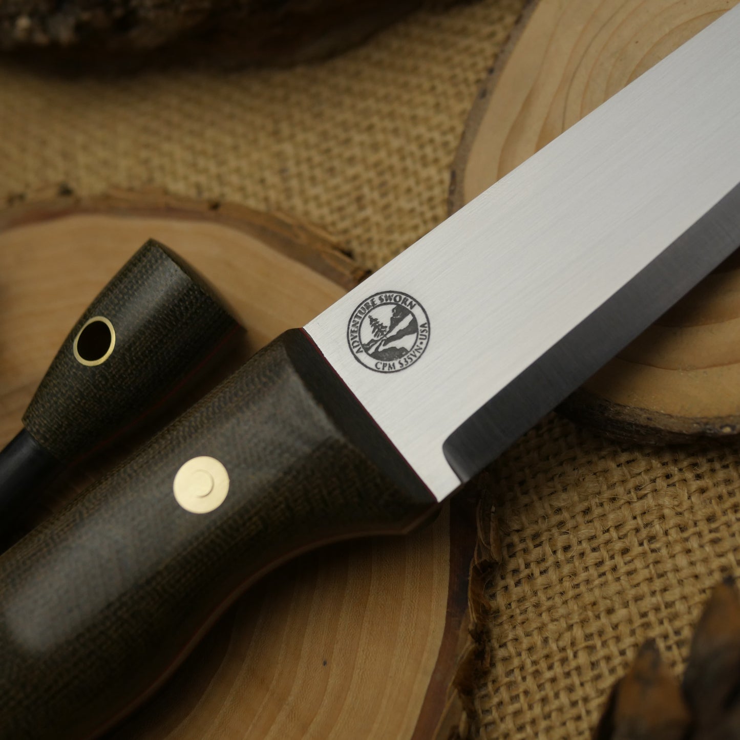 Tradesman: Green Canvas & Red & Matching Firesteel