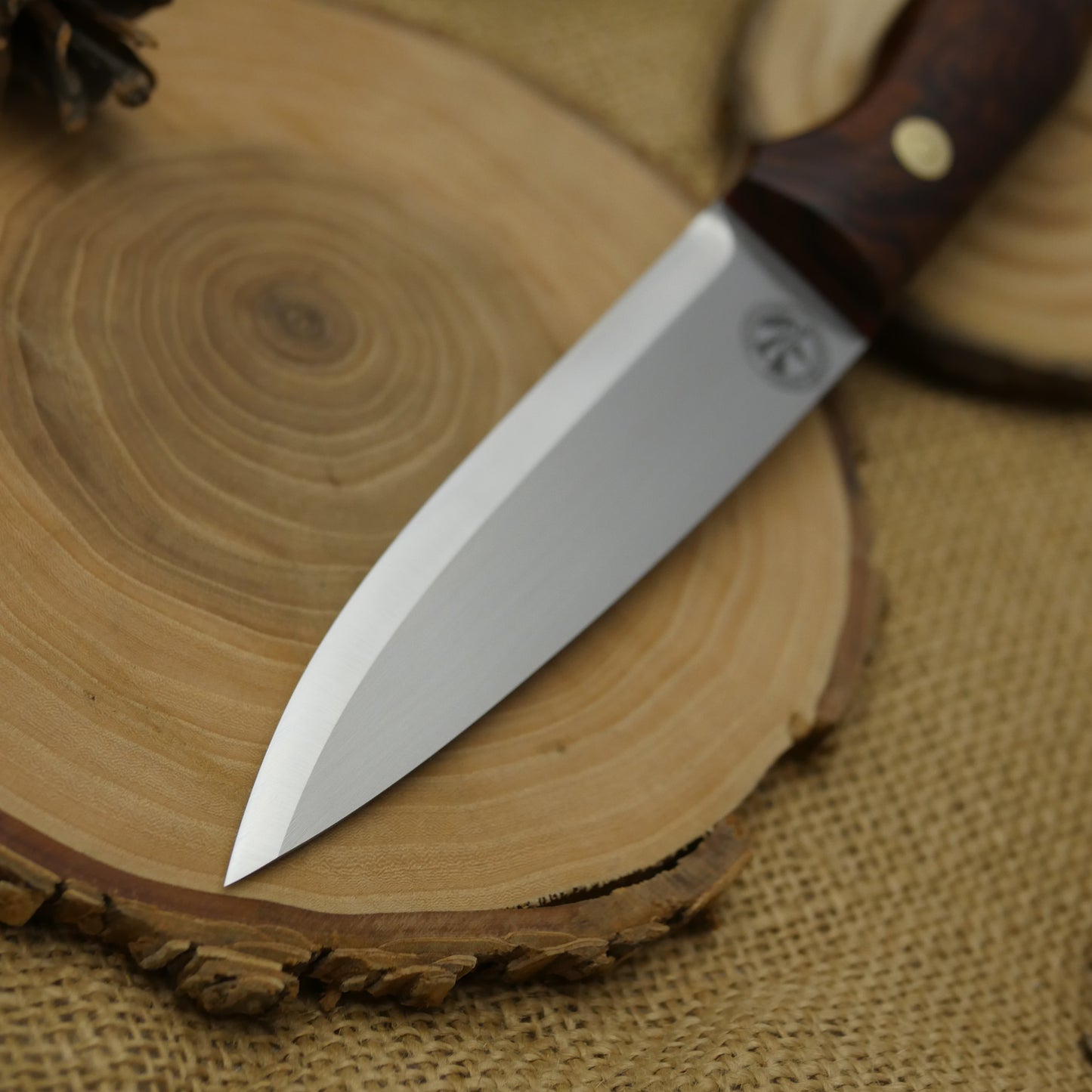 Mountaineer 2ND: Ironwood Burl & Red linen