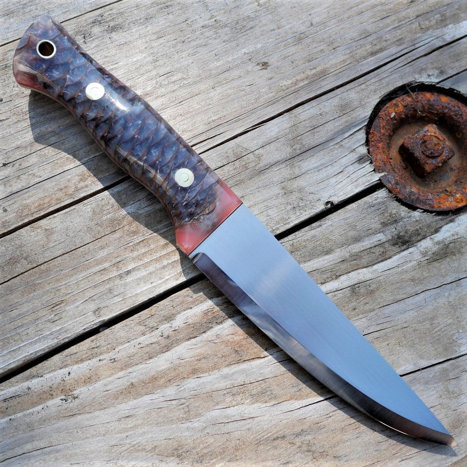 Tradesman: White Cast Pinecone