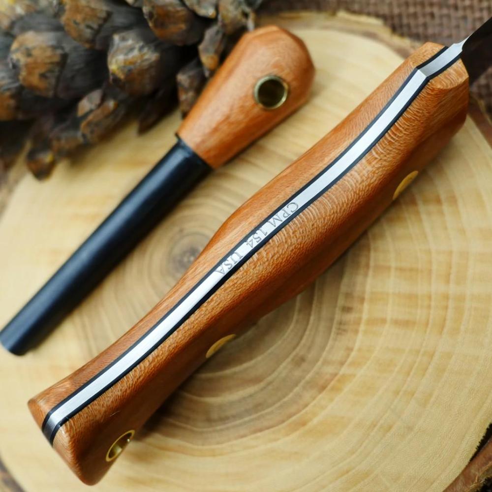 Voyageur: Cherry & Black