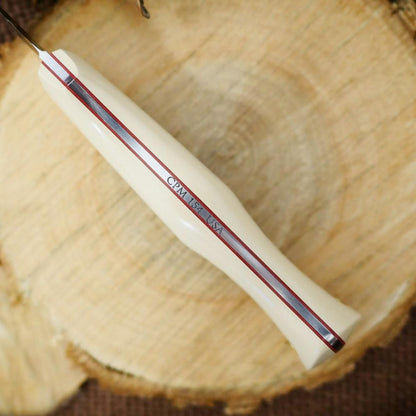 Voyageur: Ivory Paper & Cinnamon