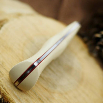 Voyageur: Ivory Paper & Cinnamon