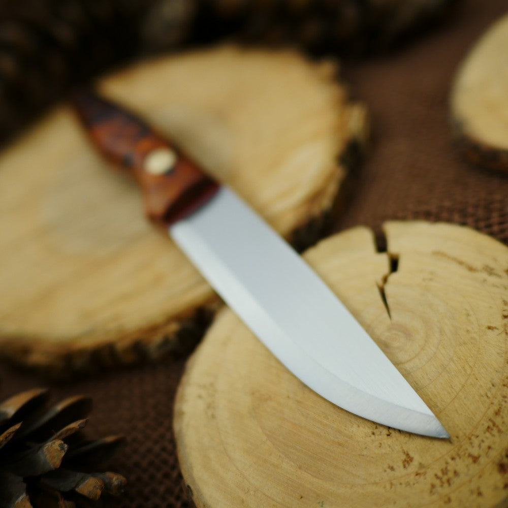 CPM 3V Hiker: Ironwood Burl & Red - Adventure Sworn Bushcraft Co.