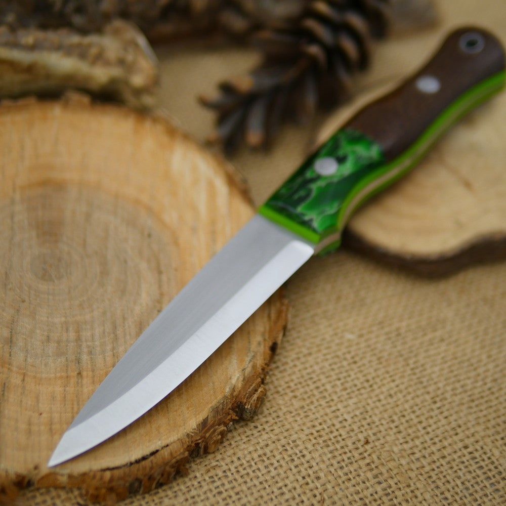 Mountaineer: Dark Brown Burlap Micarta & Green Raffir Stripes