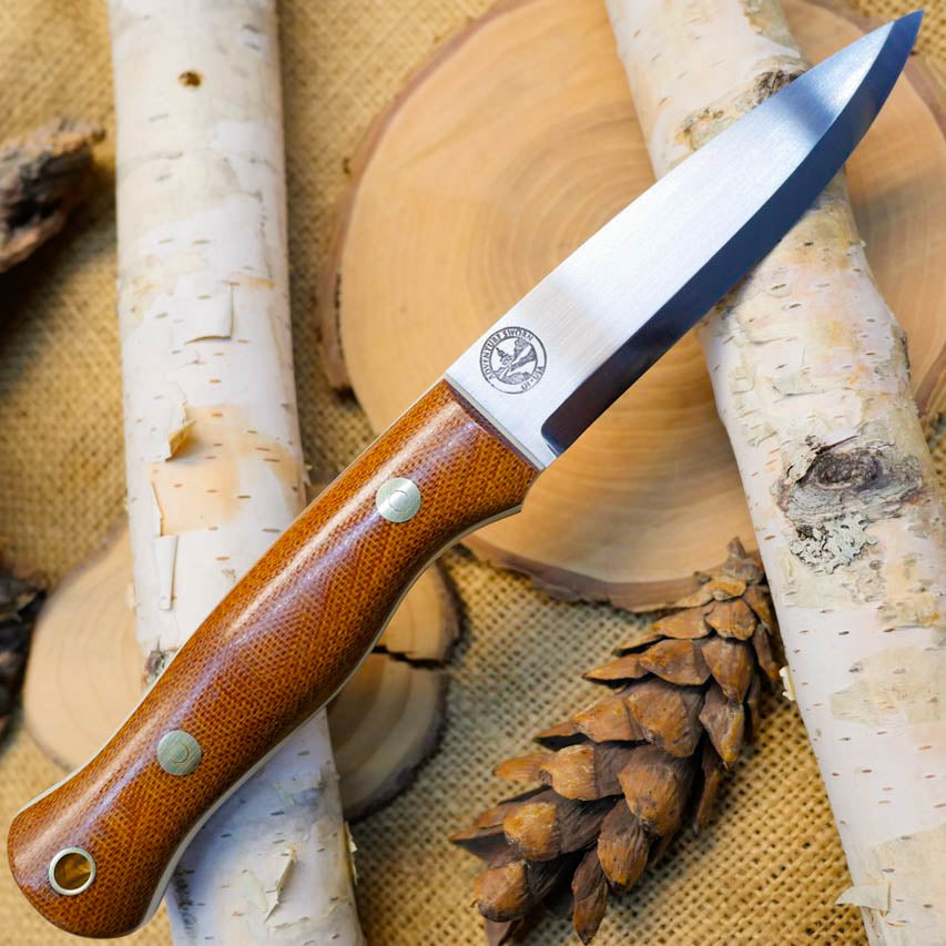 Mountaineer: Natural Brown Canvas & White Linen