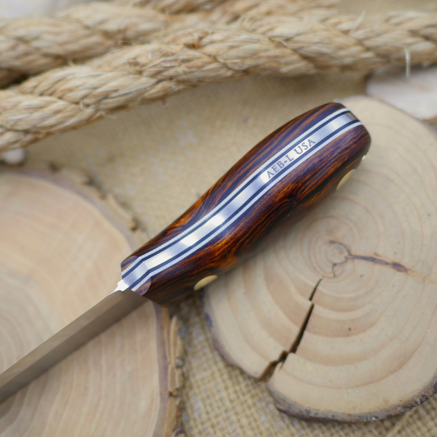 Walker: AEB-L, Ironwood, White & Black Liners