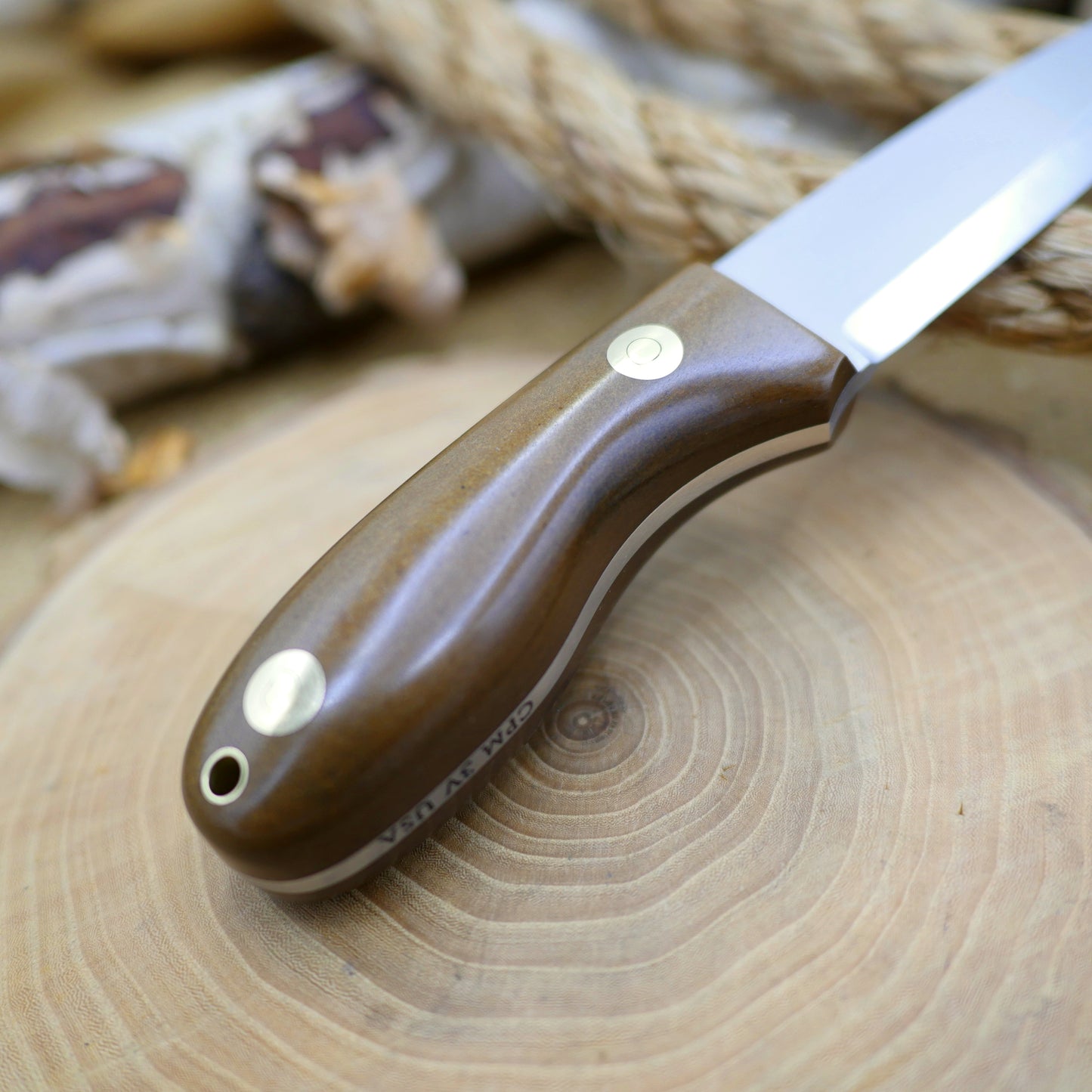 Walker: 3V, Earth Brown Richlite