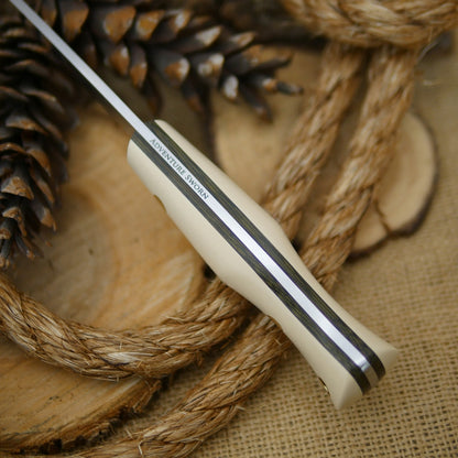 Mountaineer 3V: Ivory Paper & Green Canvas Micarta
